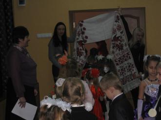 /Files/images/свято першокласників4.JPG